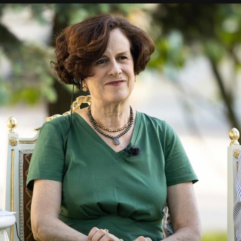 Denise Dresser mujer influyente.jpg