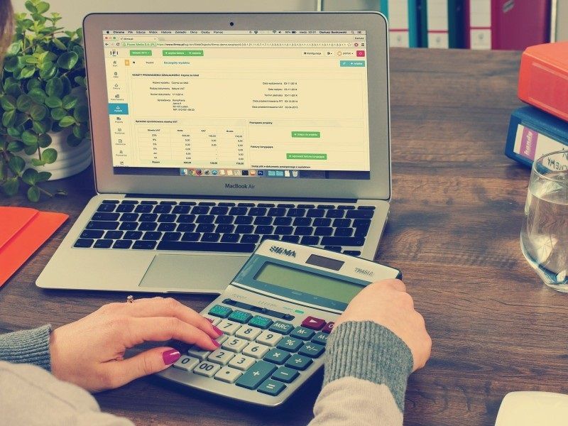 Guía básica para hacer un presupuesto y dirigir tu dinero