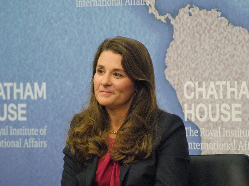 Mujeres deben ir al centro de la reconstrución post COVID-19: Melinda Gates