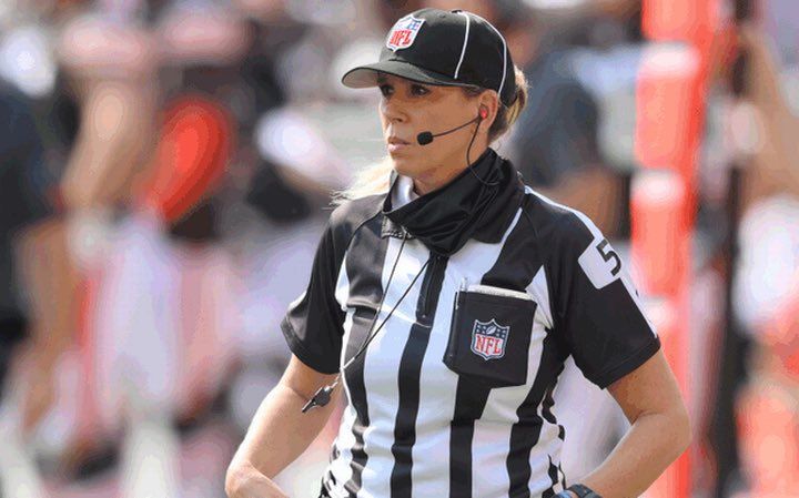 Sarah Thomas será la primera mujer en arbitrar el Super Bowl
