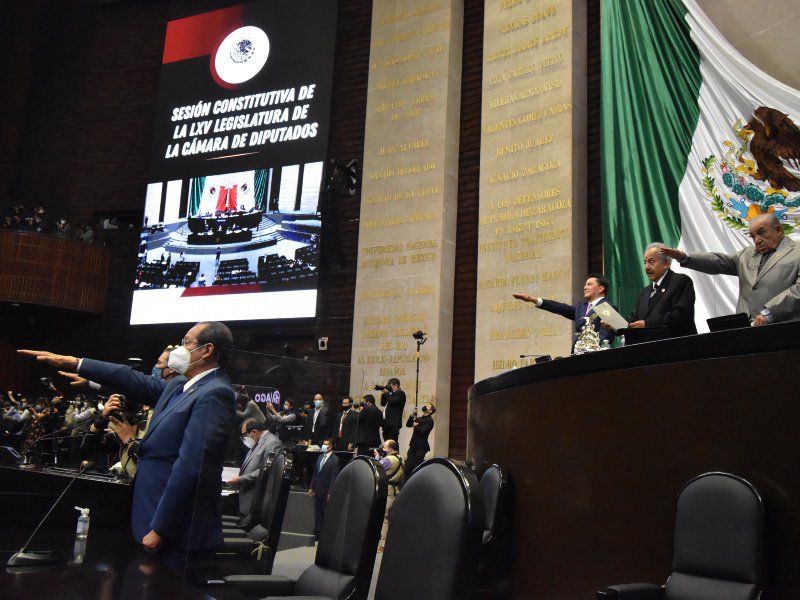 Mujeres ya son la mitad de la Cámara de Diputados, pero sin puestos de decisión