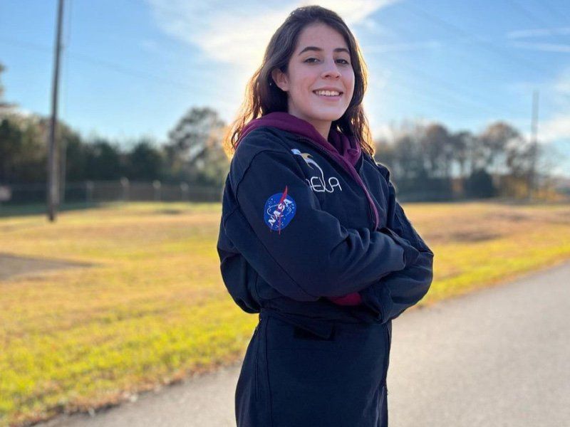La estudiante mexicana Raquel Reyes llega a la NASA con un proyecto aeroespacial