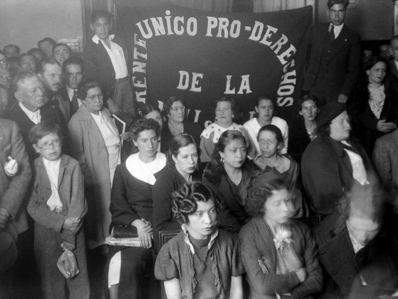 Las Mujeres De La Primera Cumbre Feminista Mexicana De 1916 Y Su Primer Escándalo Newsmedia 