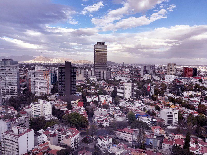 Mujeres, un cero a la izquierda en la construcción de ciudades y viviendas