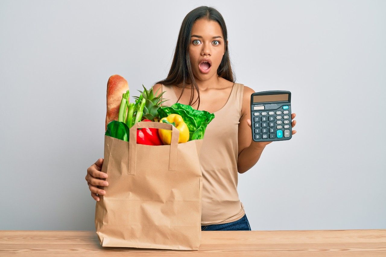 3 razones por las que la inflación afecta más a las mujeres