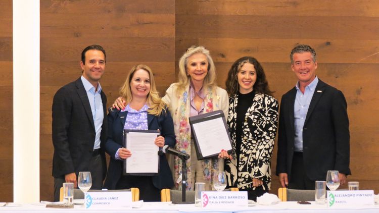 Dalia y ConMéxico se unen para fortalecer el liderazgo femenino y con impacto social 