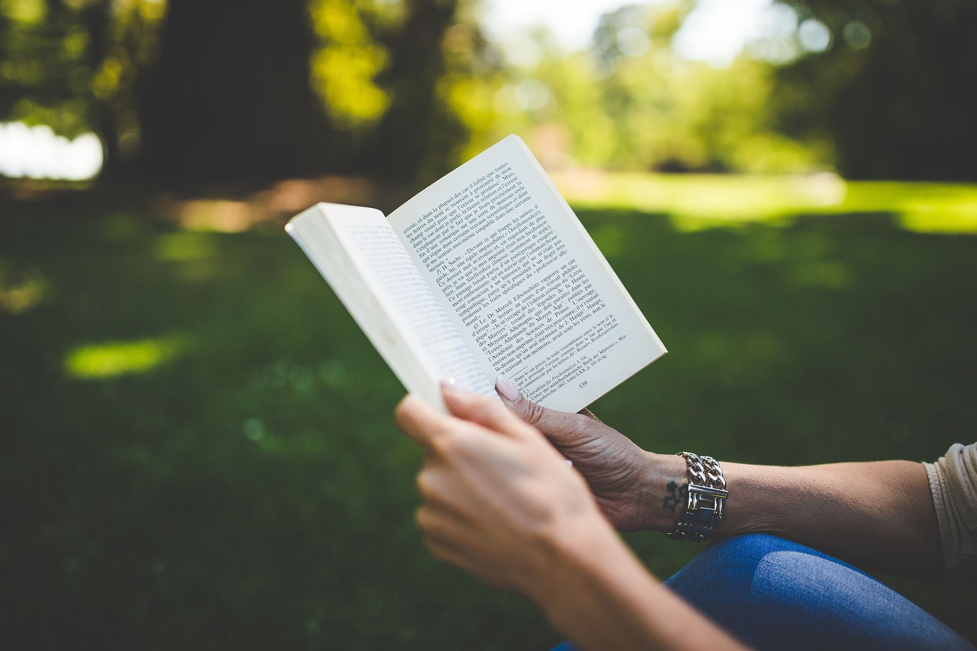 10 libros que necesitas leer este 2023 para llevar más lejos tu horizonte