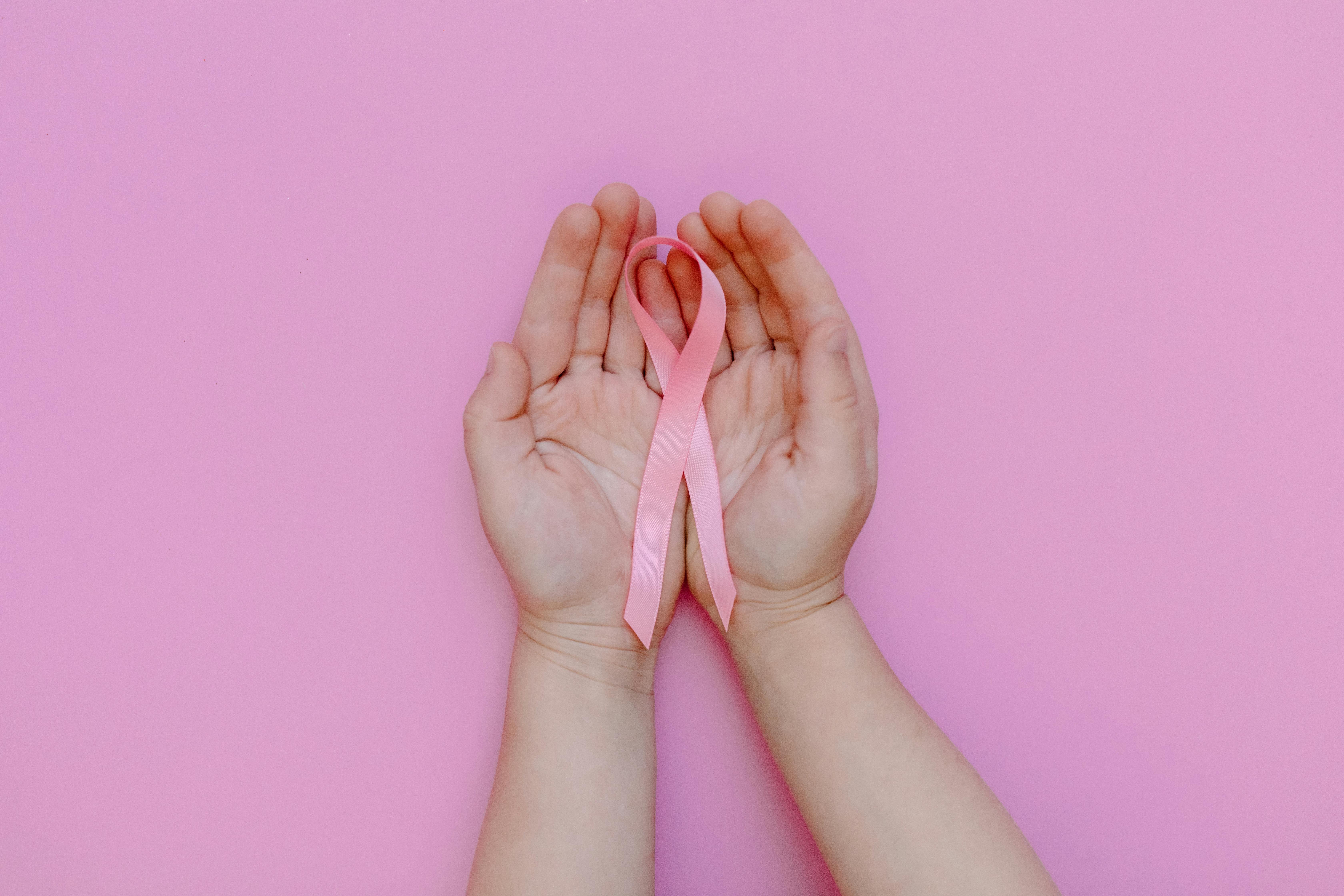 Entre la vida y las cuentas: los costos ocultos del cáncer de mama